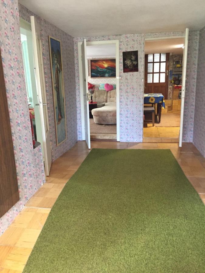 Piekalne Hotel Kalniesi Luaran gambar