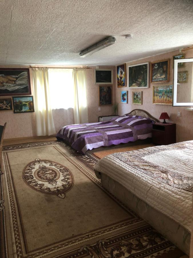 Piekalne Hotel Kalniesi Luaran gambar