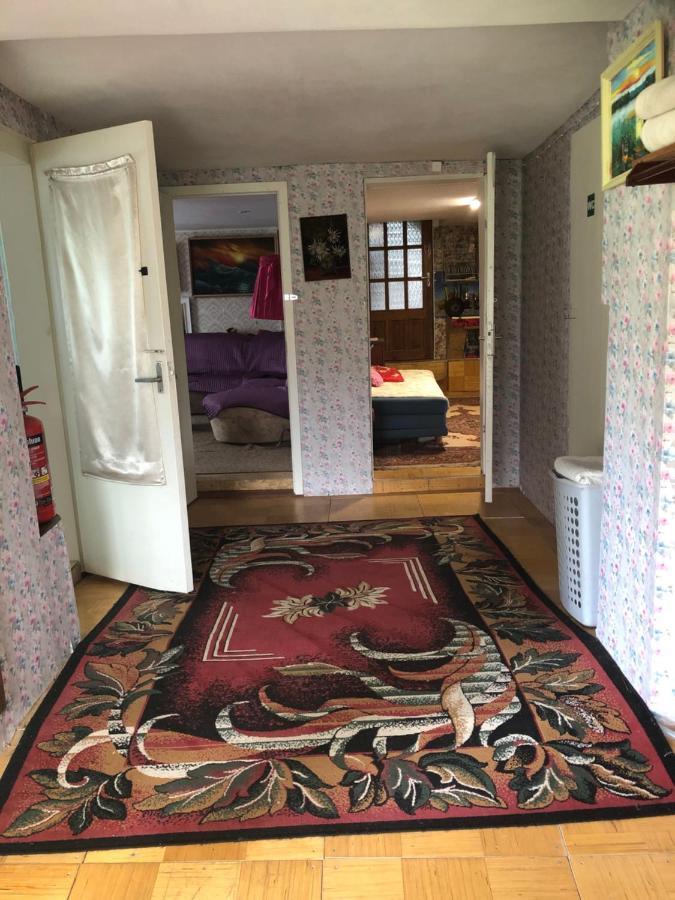 Piekalne Hotel Kalniesi Luaran gambar