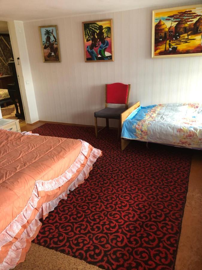 Piekalne Hotel Kalniesi Luaran gambar